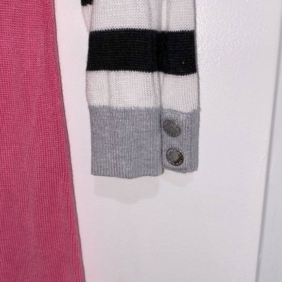 White House Black Market asymmetrical sweater size xsmall - Picture 3 of 8